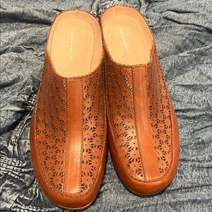 Easy Spirit Women’s Brown Slip-On Shoes